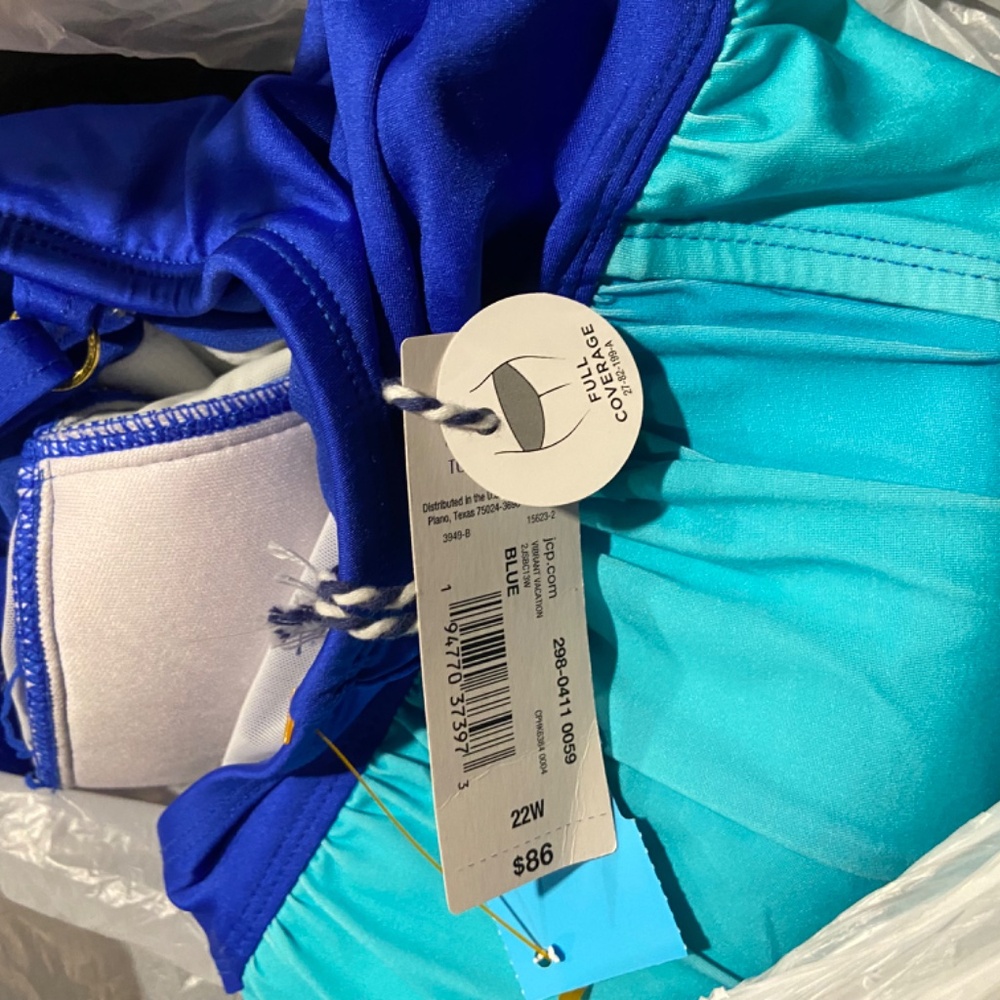NWT JCP Swimsuit - Picture 7 of 7